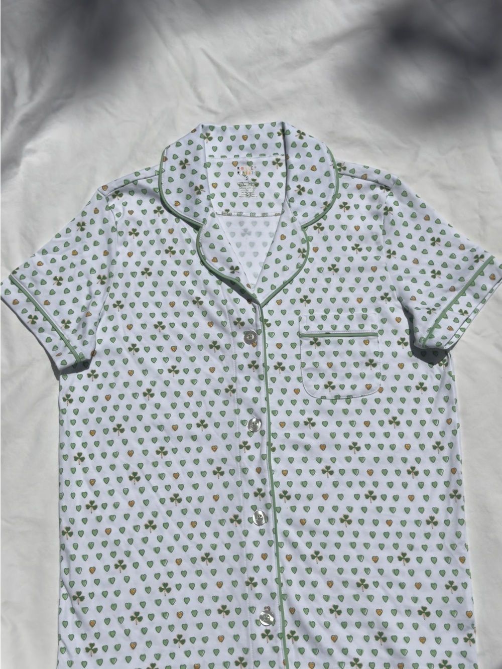 Roller Rabbit Lucky Hearts Shamrock St Patrick’s Day Pajamas Top only, Size S